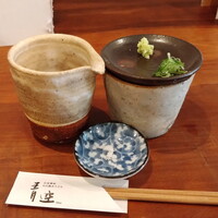 自家製粉石臼挽きうどん 青空blue 本店 - 塩・つゆ