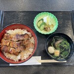 うなぎ新川 - うな丼 水仙 （地焼き・甘ダレ）　２３１０円　(2022/07)