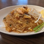 Pad thai - 春雨パッタイ900円