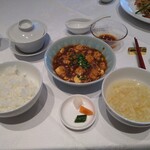 四川豆花飯荘 東京店 - 麻婆豆腐のランチ　¥1650