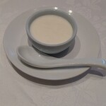 四川豆花飯荘 東京店 - デザートの杏仁豆腐