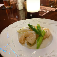 中国料亭 翠鳳 上野本店 - 小海老とアスパラの青紫蘇炒め