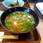 あけぼの寿司 - 江戸前ちらし（ランチ）の汁