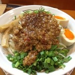 とんこつらーめん ひかり - 2013年3月週末限定
      台湾系まぜそば