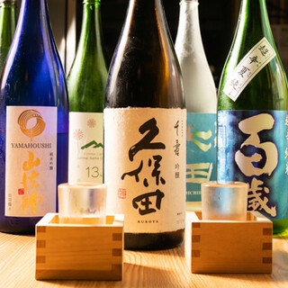 We always have a lineup of 20 types of sake! We also offer affordable all-you-can-drink options.