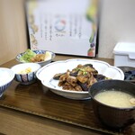 土鍋炊きごはん あさひ - ◆茄子と豚肩ロースの味噌炒め定食（800円）に唐揚げ（200円）」を付けました。なんとなく「唐揚げ」も頂きたくて。