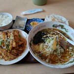 Fukusen - おすすめランチ(油淋鶏、醤油ラーメン)