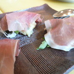 トラットリア ボッカ・ルーポ - 生ハムと京生麩