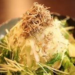 Izakaya Ukai - じゃことシャキシャキの大根の相性バツグン！『大根と水菜のじゃこサラダ』