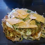 そば入り７００円＋イカ天１００円、チーズ１００円トッピング