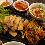 韓国料理 MUBA - サムギョプサル定食1580円