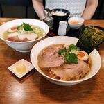 貝と地鶏だしのらぁ麺 ちょろ - 