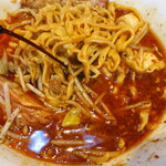 ラーメン二郎 - 赤酢投入～♪