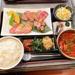 Yakiniku Tougen - 