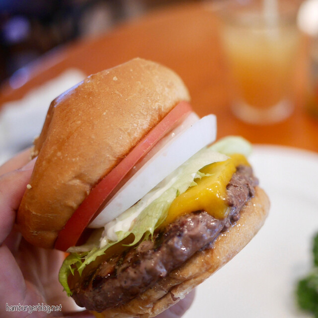 7025 Franklin Avenue, Tokyo, Japan