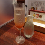 エリックサウスマサラダイナー - ストロベリーカルダモンビネガー