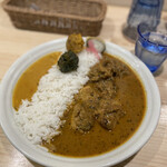 カレー&オリエンタルバル 桃の実 - 