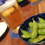 興 - 先付（枝豆の醤油漬け）