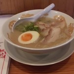 彩龍一番 - ラーメン（580円）