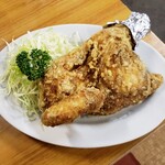 ひな鳥金子 - 料理写真:半羽から揚げ　750円