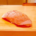 Sushi Nisshin Geppo - 春日鯛
