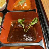 赤坂 津つ井 総本店 - タンシチュー