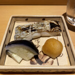 鮨 さいとう - 焼き太刀魚、茄子、大根おろし