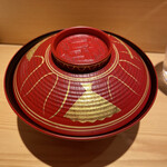 鮨 さいとう - 軽く薄い特別誂の椀