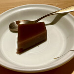 銀座 しのはら - ⑭水羊羹〜濃厚な能登大納言を使ったもの。お抹茶で。