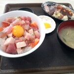 メフレ市場食堂 - 