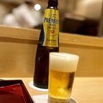 銀座 しのはら - プレミアムモルツで乾杯。最近はあまり飲めなくなったな〜。