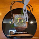 らん亭～ 美日庵 - 蘇民将来子孫也の護符と口元に涼を運ぶ玉蜀黍豆富