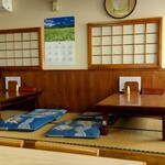 末広 - 店内