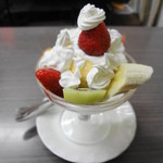 たなか - フルーツパフェ　450円