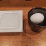 Sakedokoro Tsugaru - 定食のサービス　納豆と生卵