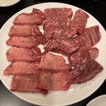 花田流焼肉 炭家 - 