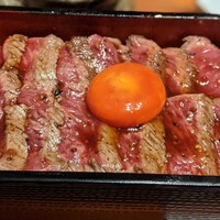 焼肉 きたん 法善寺 - イチボのステーキ重