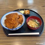 御食事処 松竹 - ソースかつ丼＋1(御開帳)