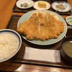 Tatsumiya - チキンカツ定食 1078円