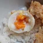 てんぷら 味覚 - 半熟のゆで卵の天ぷら