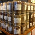 トマト - スパイス棚