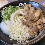 はなまるうどん - 牛肉温玉ぶっかけ冷の中