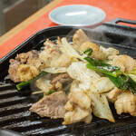 豚足ホルモン 小林商店 - 