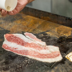 豚足ホルモン 小林商店 - 