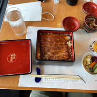 鰻割烹 伊豆栄 本店 - 