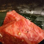 炭火焼肉 ぐら 塩釜本店 - 上カルビアップ
