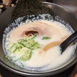 だるまのめ - 塩とんこつらぁ麺