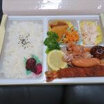 ファミリーレストラン みのり - 特別弁当