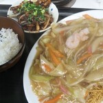 佐藤のちゃんぽん - 料理写真:皿うどんホルモン定食