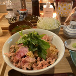 とんかつ 乃ぐち - 醤油かつ丼。ヒレ＆ロース。